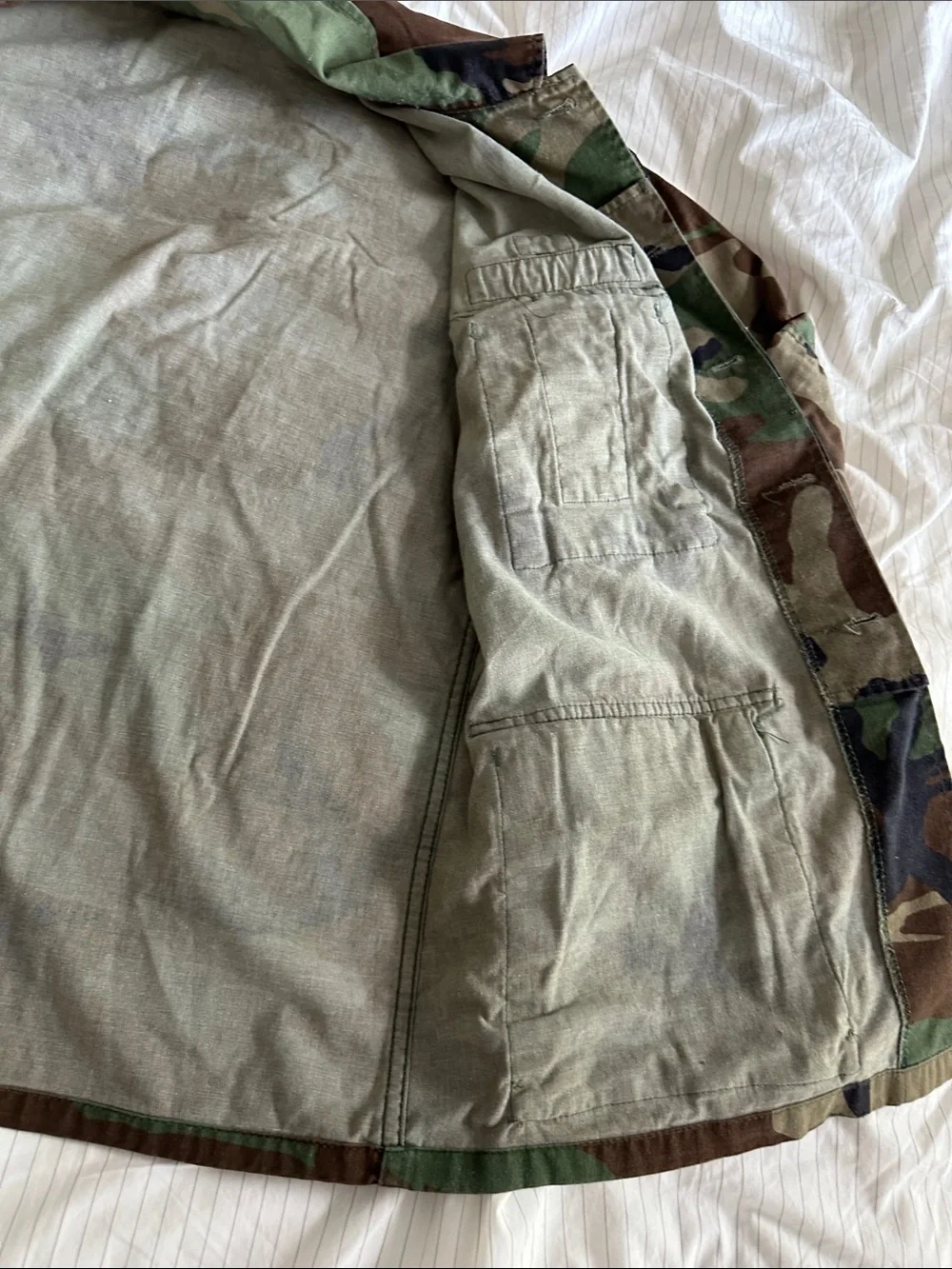 VTG 1981 US Army 1st Pattern Woodland Camo BDU Jacket Smooth Twill Square Flap